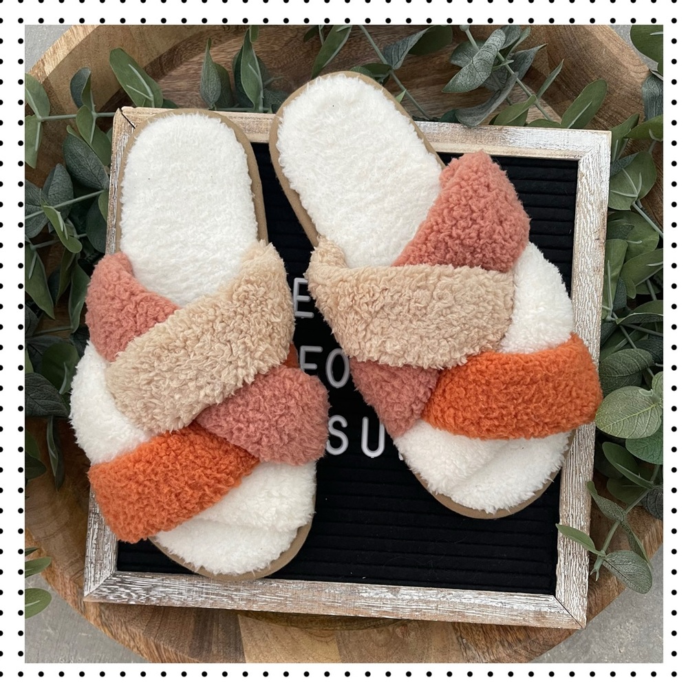 NEW Feelgoodz - Equinox Sherpa Multi-Strap Slipper M
